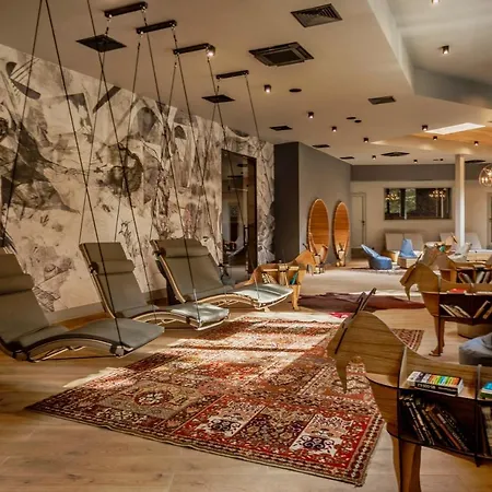 Kashmir Wellness & Spa Hotel Adults Only-2